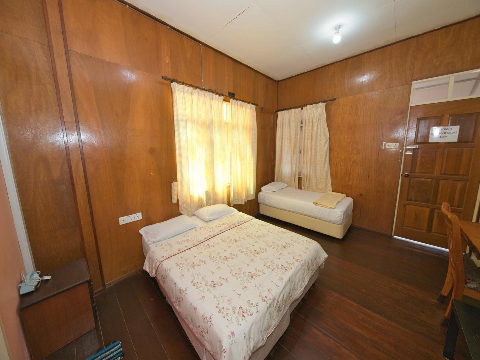 Oyo 90968 Teratak Samuderakita, Chalet & Guesthouse Kampong Gong Badak Exteriör bild